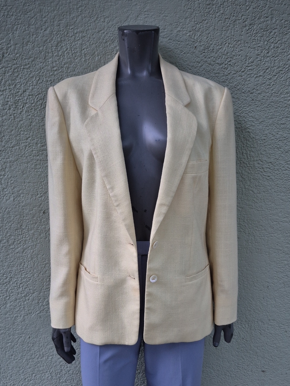 JH Collectibles Ladies Pure Linen Button Down Classic Blazer
